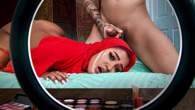 Black Stepsister Gives Her Stepbrother a Facial